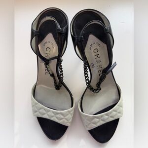 Chanel Quilted‎ Leather Open Toe Stiletto Heels Chain 38 C